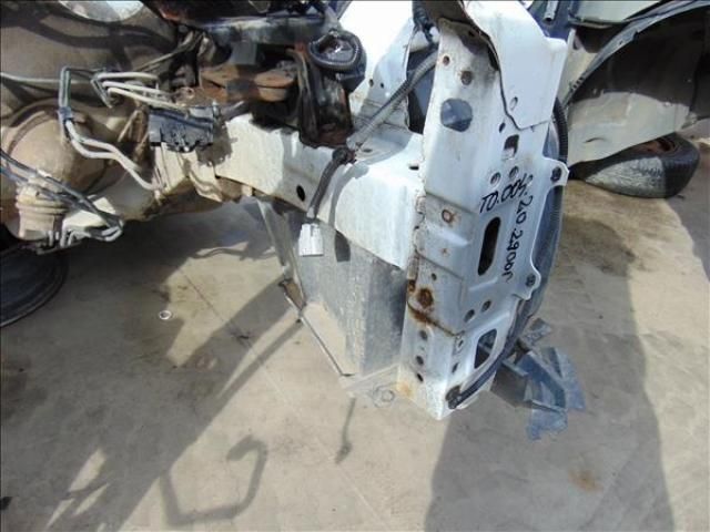 bontott TOYOTA AYGO Bal első Ütközéscsillapító