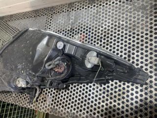 bontott TOYOTA AYGO Bal Fényszóró