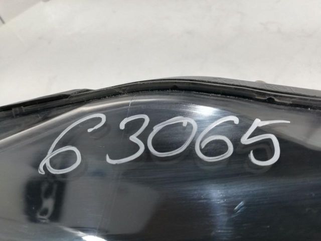 bontott TOYOTA AYGO Bal Fényszóró