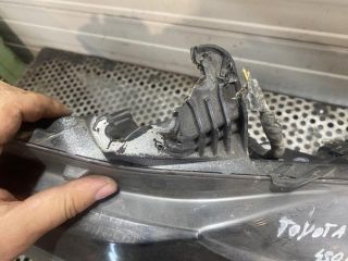 bontott TOYOTA AYGO Bal Fényszóró