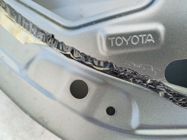 bontott TOYOTA AYGO Bal hátsó Ajtó (Üres lemez)