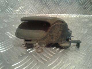 bontott TOYOTA AYGO Bal hátsó Belső Kilincs