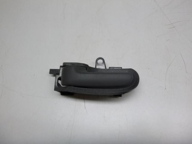 bontott TOYOTA AYGO Bal hátsó Belső Kilincs