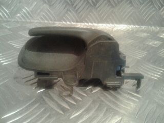 bontott TOYOTA AYGO Bal hátsó Belső Kilincs