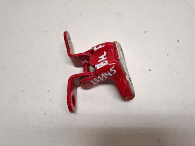 bontott TOYOTA AYGO Bal hátsó Felső Zsanér