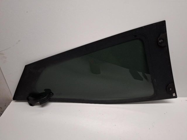 bontott TOYOTA AYGO Bal hátsó Fixüveg (Ajtóban)