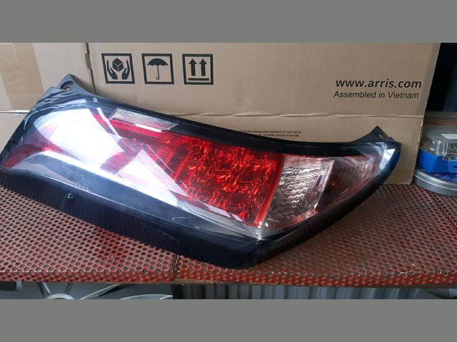 bontott TOYOTA AYGO Bal Hátsó Lámpa