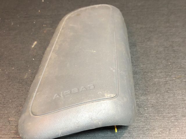 bontott TOYOTA AYGO Bal Oldallégzsák