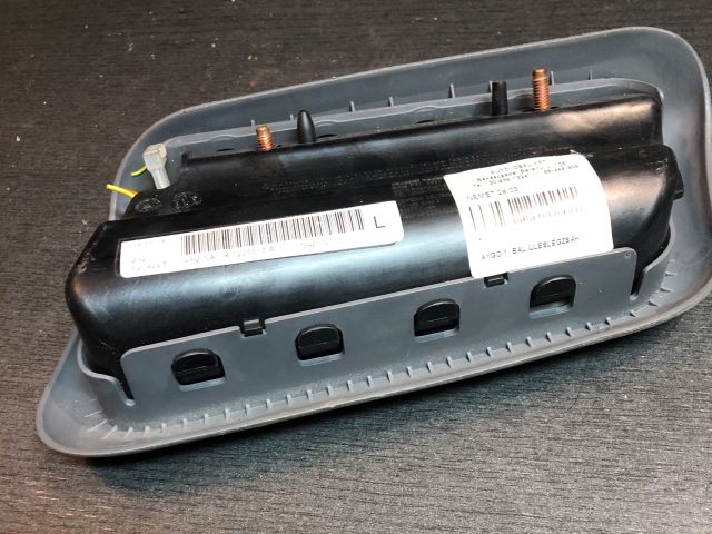 bontott TOYOTA AYGO Bal Oldallégzsák