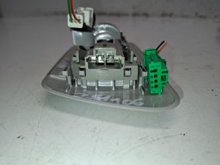 bontott TOYOTA AYGO Beltér Világítás Első