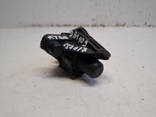 bontott TOYOTA AYGO Csomagtérajtó Kilincs