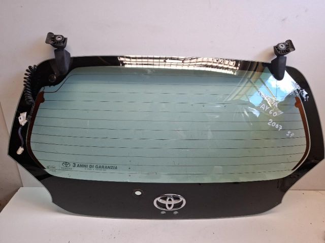 bontott TOYOTA AYGO Csomagtérajtó (Üres lemez)