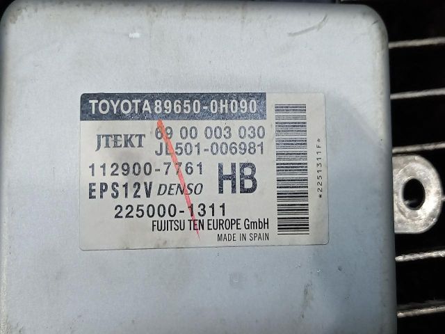 bontott TOYOTA AYGO Elektronika (Magában)