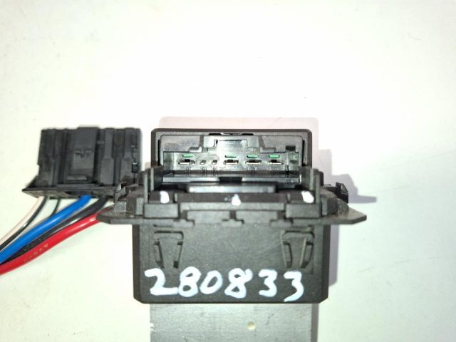 bontott TOYOTA AYGO Előtét Ellenállás Fűtőmotor