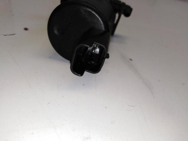 bontott TOYOTA AYGO Első Ablakmosó Szivattyú