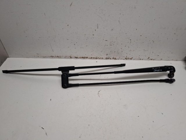 bontott TOYOTA AYGO Első Ablaktörlő Kar