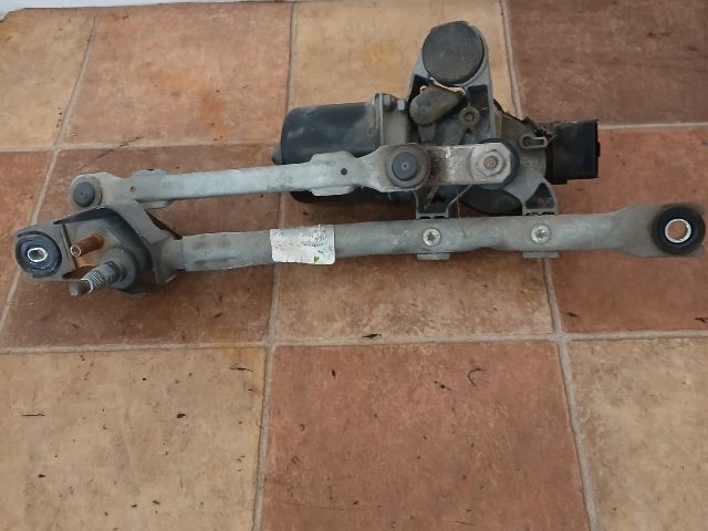 bontott TOYOTA AYGO Első Ablaktörlő Szerkezet Motorral