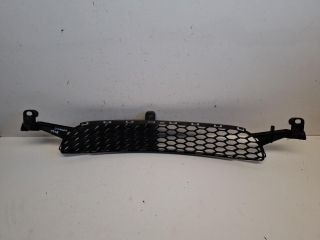 bontott TOYOTA AYGO Első Lökhárító Alsó Középső Díszrács