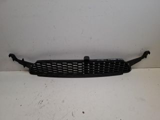 bontott TOYOTA AYGO Első Lökhárító Alsó Középső Díszrács