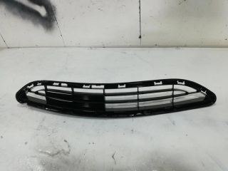 bontott TOYOTA AYGO Első Lökhárító Alsó Középső Díszrács