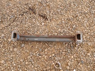 bontott TOYOTA AYGO Első Lökhárító Merevítő (Fém)