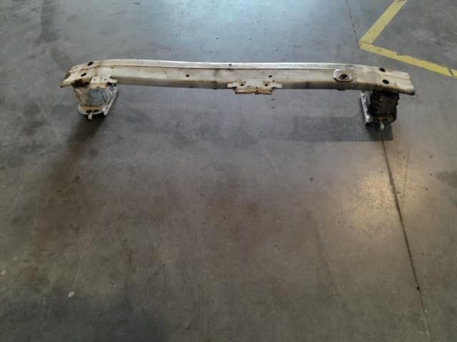 bontott TOYOTA AYGO Első Lökhárító Merevítő (Fém)