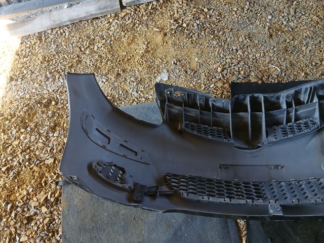 bontott TOYOTA AYGO Első Lökhárító (Részeivel)