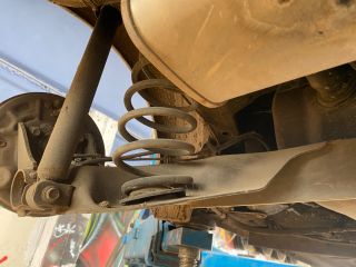 bontott TOYOTA AYGO Első Lökhárító (Részeivel)