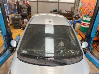 bontott TOYOTA AYGO Első Lökhárító (Részeivel)