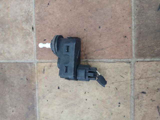 bontott TOYOTA AYGO Fényszórómagasság Állító Motor (Pozíciófüggetlen)