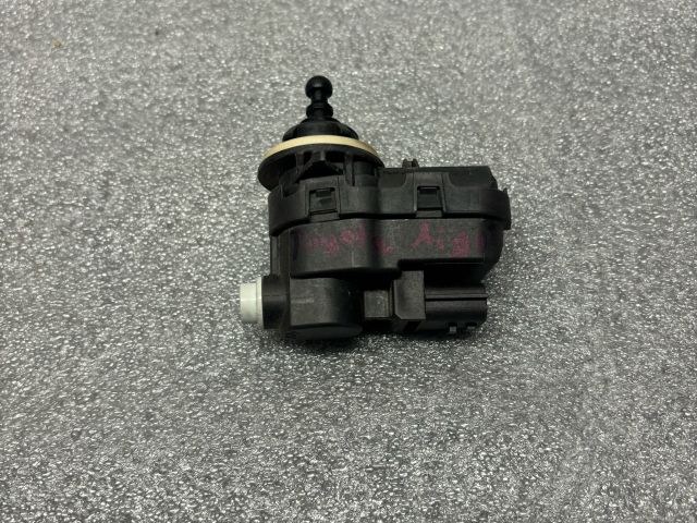 bontott TOYOTA AYGO Fényszórómagasság Állító Motor (Pozíciófüggetlen)