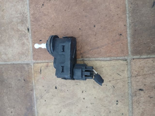bontott TOYOTA AYGO Fényszórómagasság Állító Motor (Pozíciófüggetlen)