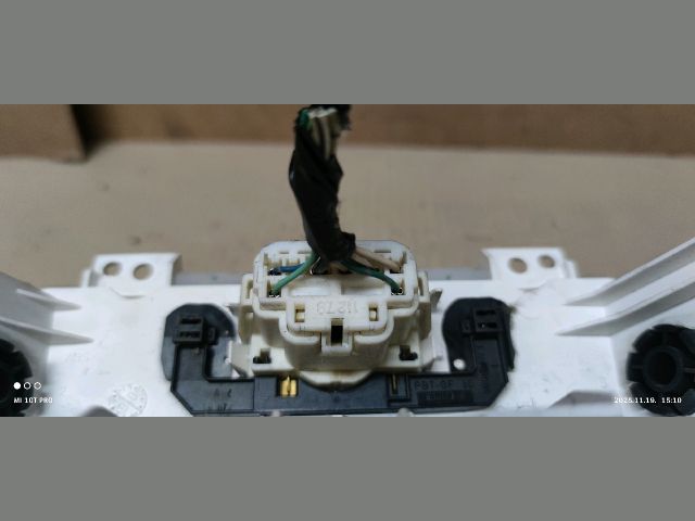 bontott TOYOTA AYGO Fűtés Vezérlő Modul