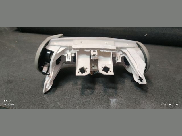 bontott TOYOTA AYGO Fűtéskapcsoló (manuális klímás)