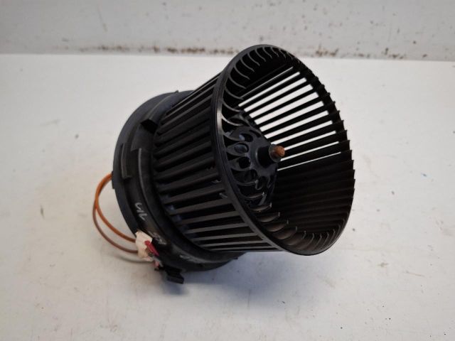 bontott TOYOTA AYGO Fűtőmotor (Klímás)