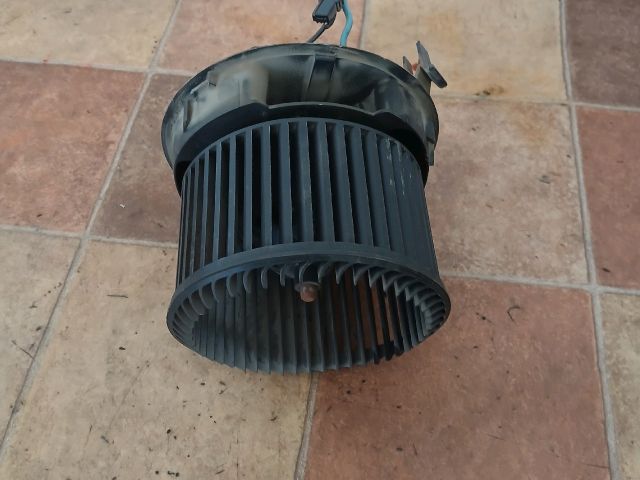 bontott TOYOTA AYGO Fűtőmotor (Nem klímás)