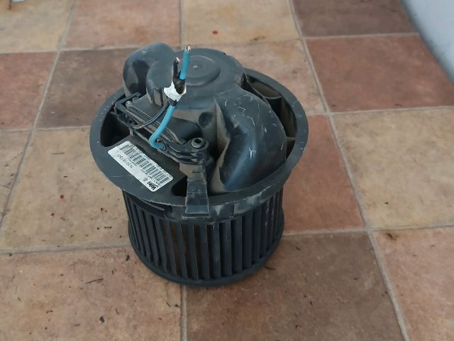 bontott TOYOTA AYGO Fűtőmotor (Nem klímás)