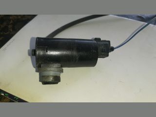 bontott TOYOTA AYGO Hátsó Ablakmosó Szivattyú