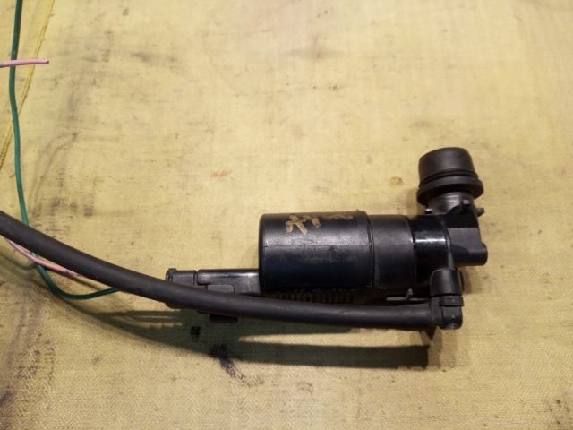 bontott TOYOTA AYGO Hátsó Ablakmosó Szivattyú