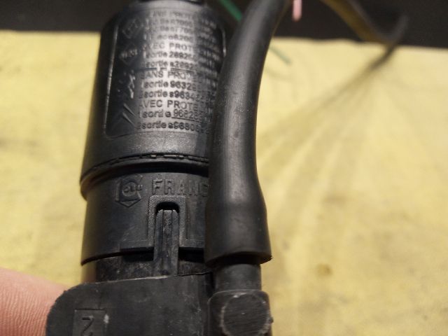 bontott TOYOTA AYGO Hátsó Ablakmosó Szivattyú