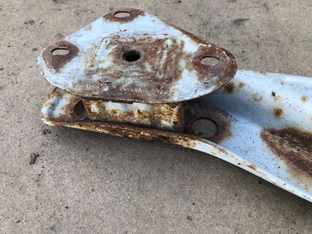 bontott TOYOTA AYGO Hátsó Lökhárító Merevítő (Fém)