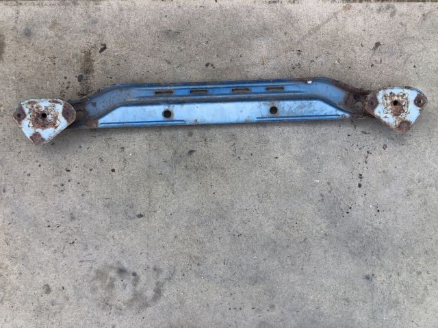 bontott TOYOTA AYGO Hátsó Lökhárító Merevítő (Fém)