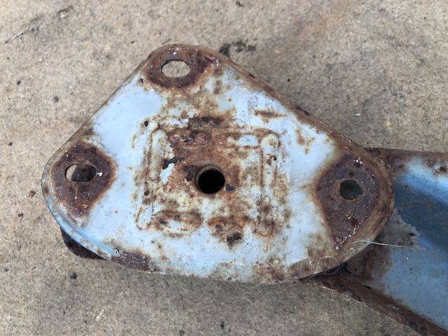 bontott TOYOTA AYGO Hátsó Lökhárító Merevítő (Fém)