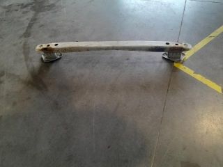 bontott TOYOTA AYGO Hátsó Lökhárító Merevítő (Fém)