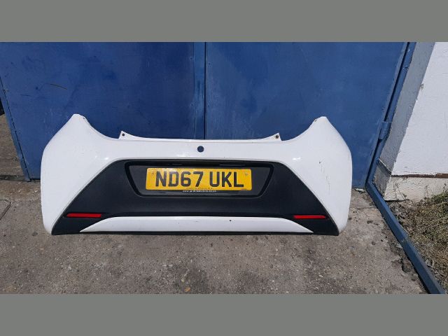 bontott TOYOTA AYGO Hátsó Lökhárító (Üresen)