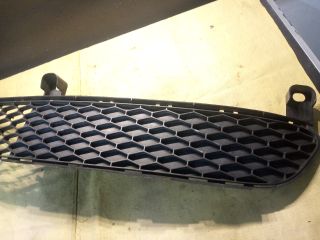 bontott TOYOTA AYGO Hűtőrács