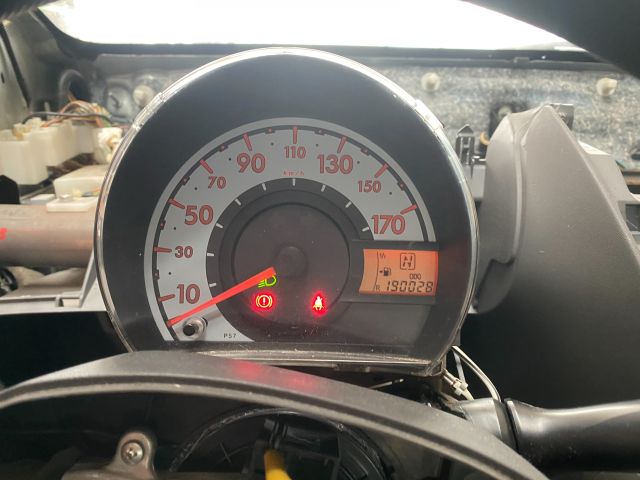 bontott TOYOTA AYGO Jobb első Ablaktörlő Kar