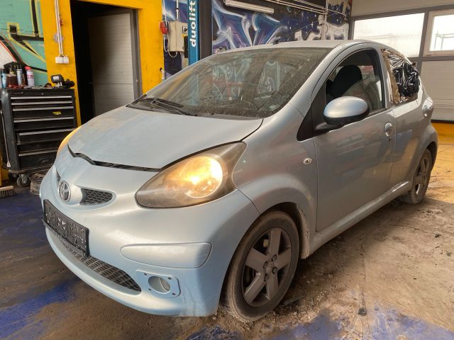 bontott TOYOTA AYGO Jobb első Ablaktörlő Kar