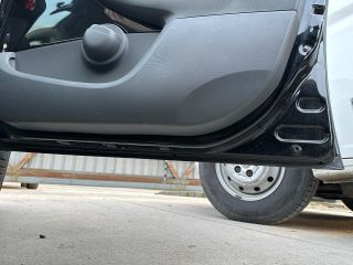 bontott TOYOTA AYGO Jobb első Ajtó (Részeivel)