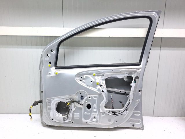 bontott TOYOTA AYGO Jobb első Ajtó (Üres lemez)
